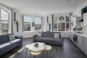 South Pier Apartments by Sasco